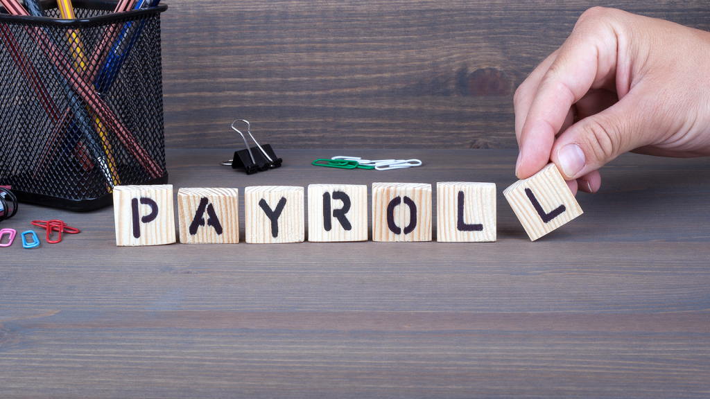 PAYE payroll vs umbrella