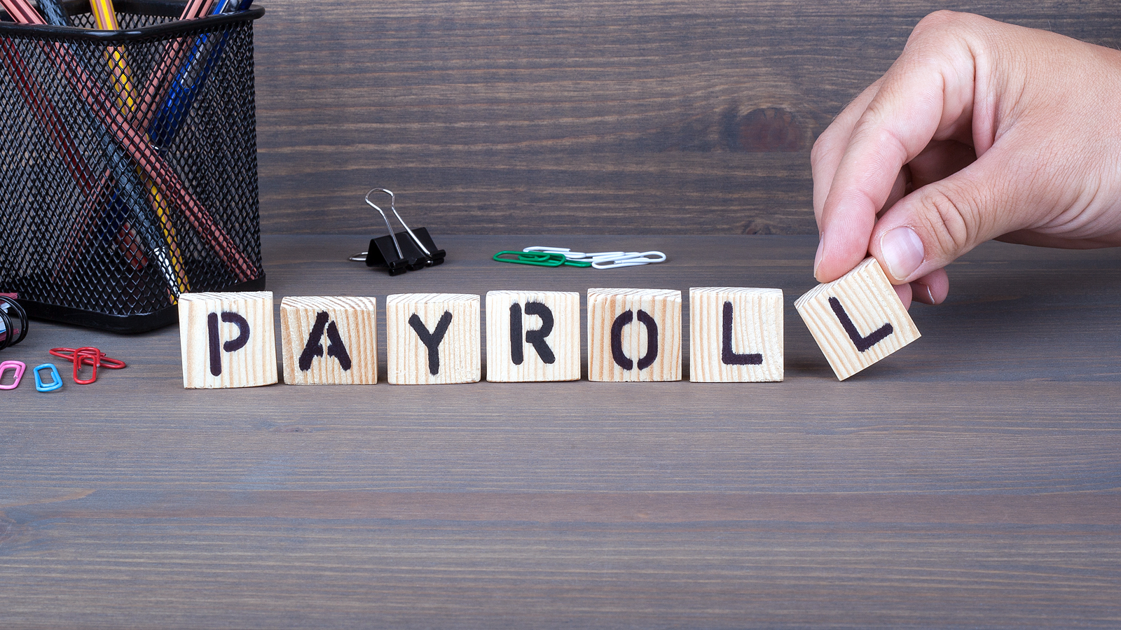 PAYE payroll vs umbrella